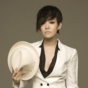 Younha (고윤하) 的头像