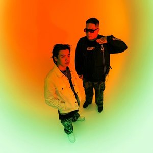 Moldy & Sylarbomb 的头像