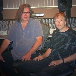Steve Roach / Erik Wøllo 的头像