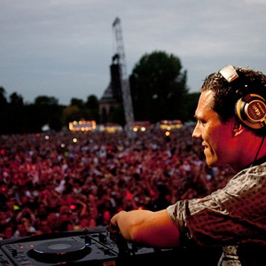 Tiësto photo provided by Last.fm