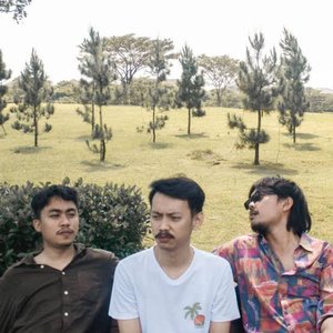 Yellow Jet Club 的头像
