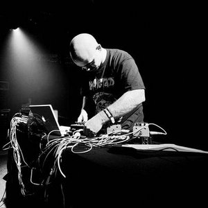 Mick Harris 的头像