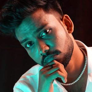 Uvindu Ayshcharya 的头像