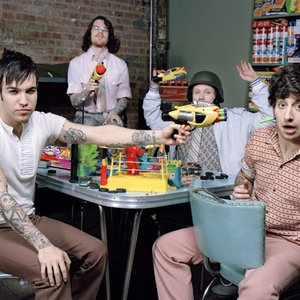 RDM ft. Fall Out Boy 的头像