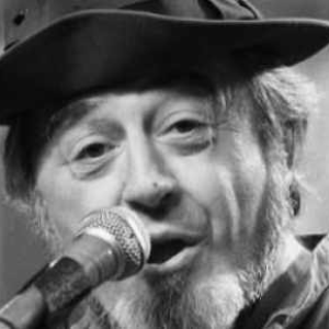 Raymond Lévesque photo provided by Last.fm