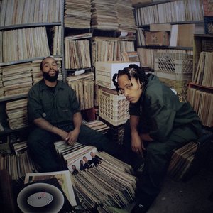 Chuck Strangers & Fly Anakin 的头像
