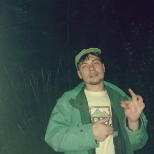 Lone Madman 的头像