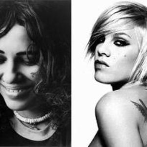 P!NK & Linda Perry 的头像