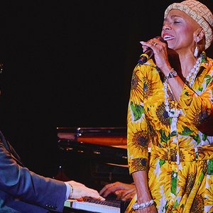 Dee Dee Bridgewater & Bill Charlap 的头像