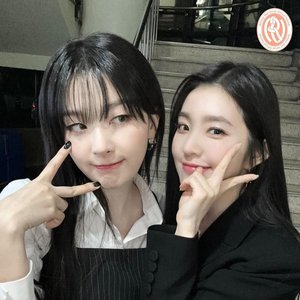 Red Velvet - IRENE & SEULGI - Topic 的头像