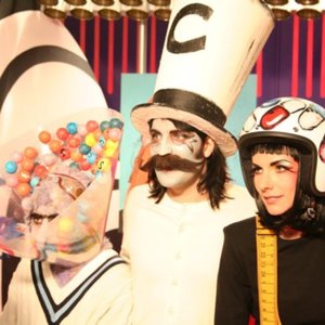 Noel Fielding's Luxury Comedy için avatar