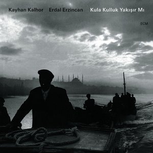 Kula Kulluk Yakisir Mi (Live In Bursa / 2011)