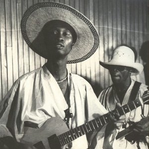 F. Kenya 的头像