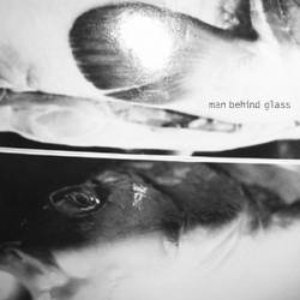 Man Behind Glass 的头像