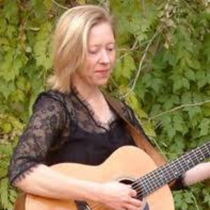 Carol Elizabeth Jones photo provided by Last.fm