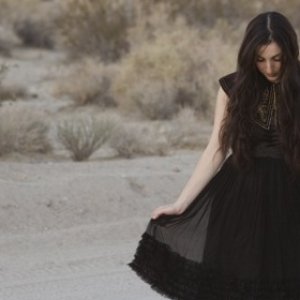 Marissa Nadler & Black Hole Infinity 的头像