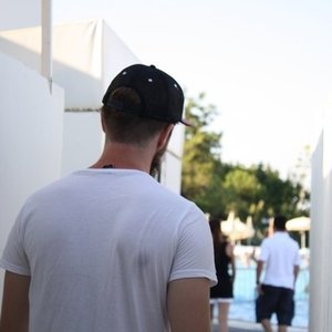 J Milto 的头像