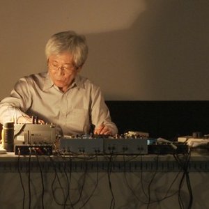 Takehisa Kosugi のアバター