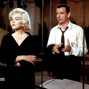 Marilyn Monroe & Yves Montand Profile Picture
