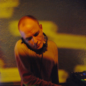 Eddie Richards photo provided by Last.fm