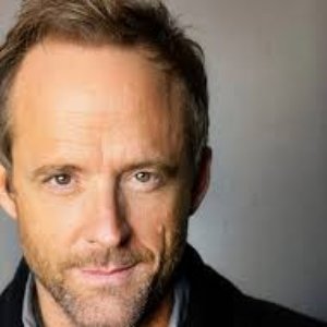 John Benjamin Hickey のアバター