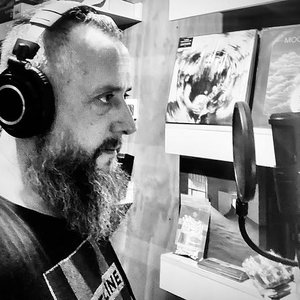 SOME PILLS FOR AYALA 的头像