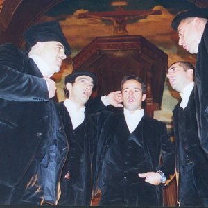 Ernst Reijseger & Tenore E Cuncordu De Orosei 的头像