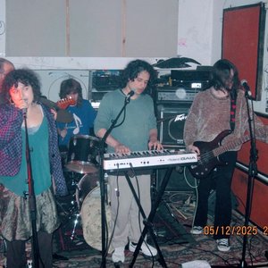 היפה והחיות 的头像