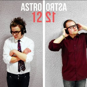 “Astro 12”的封面