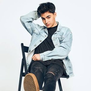 Charlie USG 的头像