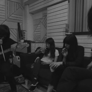 MONO & A.A.Williams 的头像