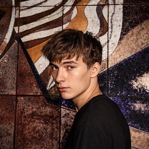 Gustav Schmidt 的头像