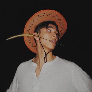 WHYLUCAS 的头像