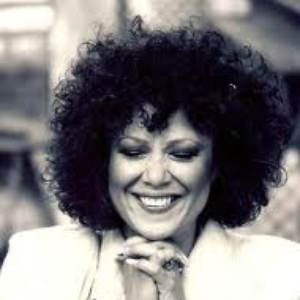 Táta Vega photo provided by Last.fm