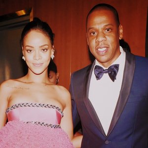 Rihanna feat. Jay‐Z 的头像