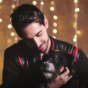 Alex Fava 的头像