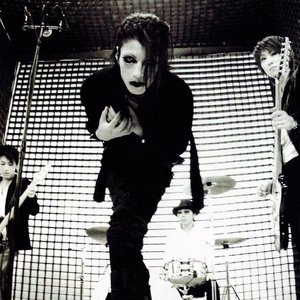 701125+2 — Deadman | Last.fm