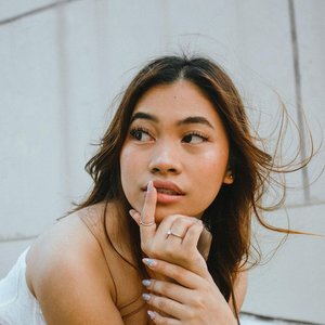 Demi 的头像