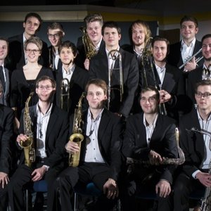 Tobias Becker Bigband 的头像