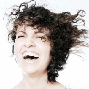 Imagen de 'Iness Mêzel'