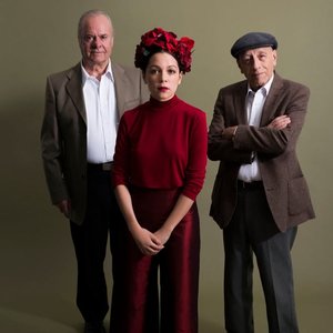 Avatar de Natalia Lafourcade, Los Macorinos