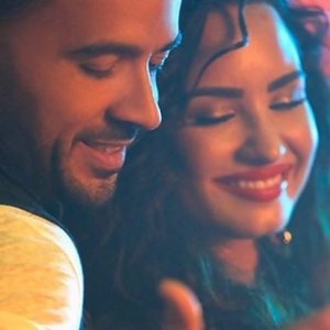 Luis Fonsi, Demi Lovato 的头像