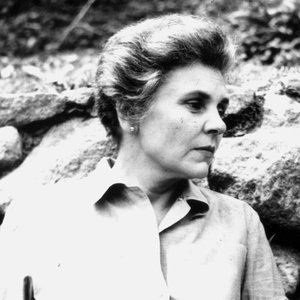 Elizabeth Bishop 的头像