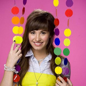 Demi Lovato-MuSiCaCeNtRaL.CoM & ReLoADeD69.NeT için avatar