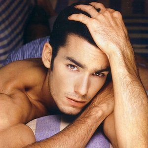 Aarón Díaz 的头像