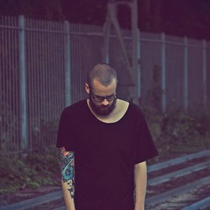 Francis Moon 的头像