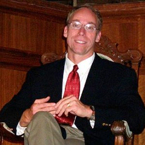 Dr. Steven Greer 的头像