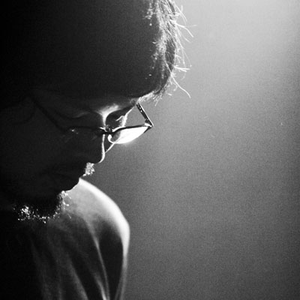 吉田靖 photo provided by Last.fm
