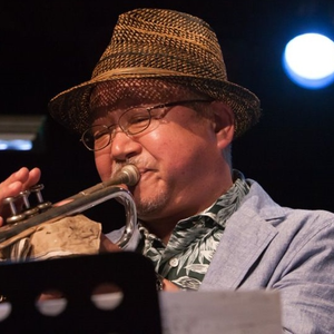 兼崎順一 photo provided by Last.fm