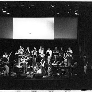Realistic Orchestra 的头像